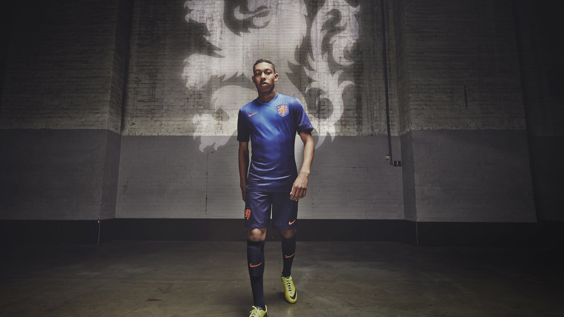 爱游戏官方-统计数据透视：今年联盟的攻守平衡点在哪里？，攻守联盟例子